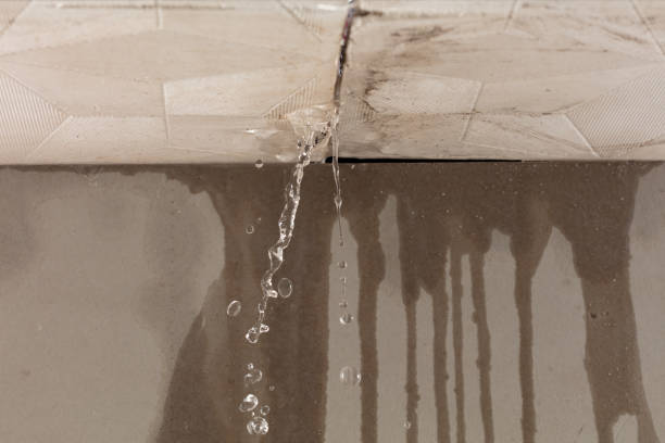 Professional Flood Damage Cleanup technician working in Vinton, OH